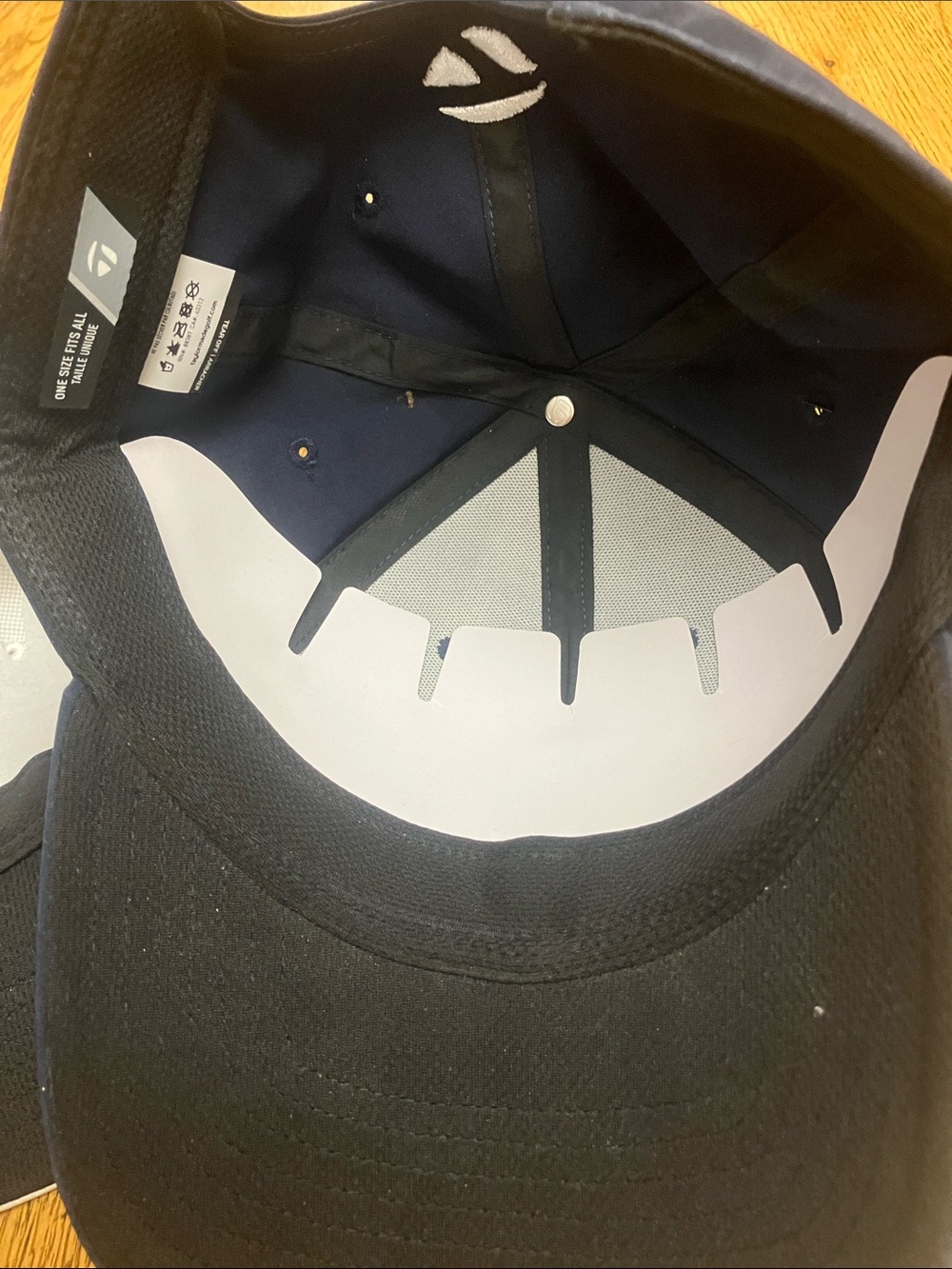 TaylorMade Navy Script Hat & White Patch Hat - NWT - Picture 4 of 5